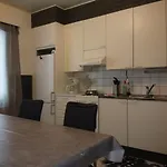 Keituri شقة فيرات